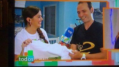 La bonita historia de Encamisa2