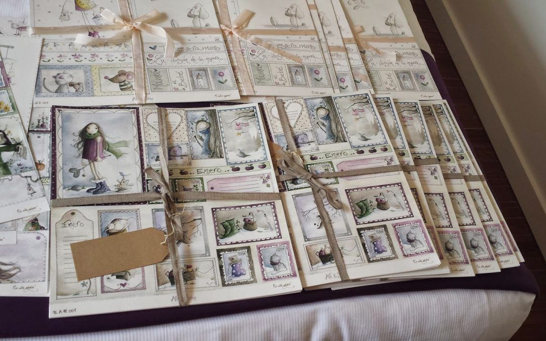 SinfoníaenScrap enseña a hacer una agenda con la técnica de scrapbooking