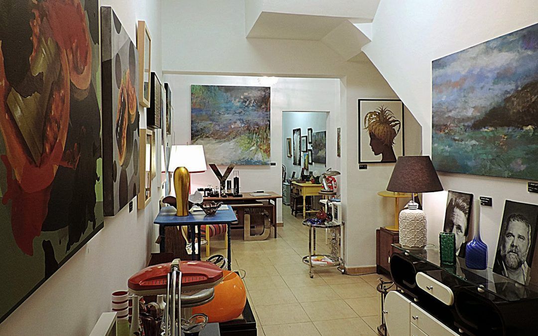 Marvick alberga una exposición colectiva de reconocidos artistas residentes en Canarias