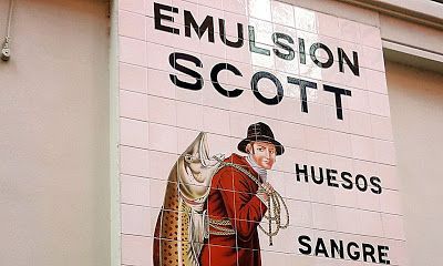 El cartel de la famosa Emulsión Scott