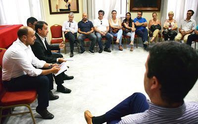 El Ayuntamiento potenciará todas las zonas comerciales urbanas de Santa Cruz