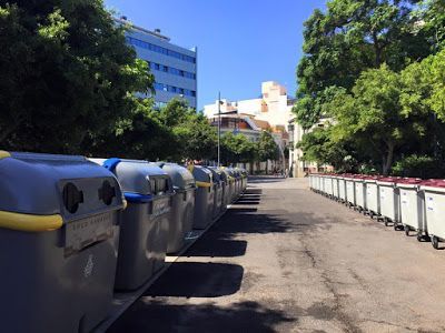 El Consistorio inicia la reposición de los contenedores de residuos