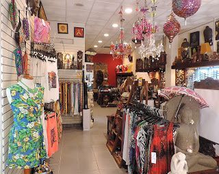 Empresas Paseantes: Caprikornio y Renacer Boutique