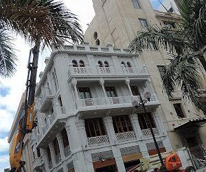 El edificio Simón vuelve a lucir su fachada