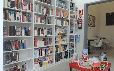 El Libro en Blanco, una librería diferente