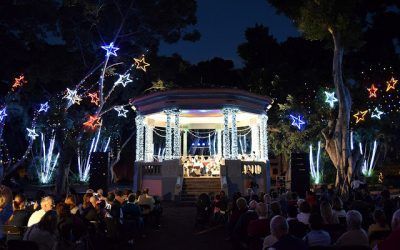 Más de un millón de bombillas iluminan desde hoy la Navidad de Santa Cruz