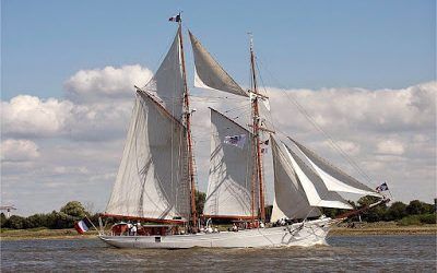 La goleta L’Etoile de la Marina Francesa estará en la Dársena de Los Llanos hasta el domingo