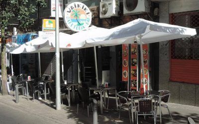 OFERTA DE EMPLEO: Camarer@ planchista para el Bar-Cafetería Waikiki