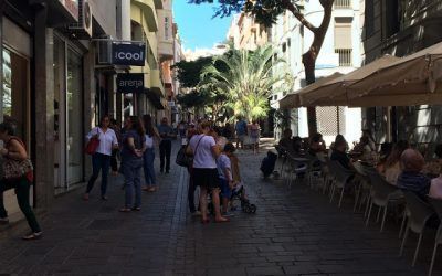 La zona comercial SOHO Santa Cruz organiza su particular Feria de las Flores