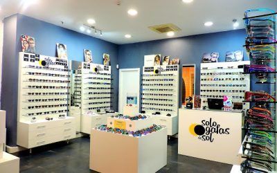 EMPRESA PASEANTE: Solo Gafas de Sol