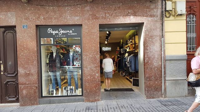 Pepe Jeans inaugurará esta tarde la nueva tienda de calle Castillo
