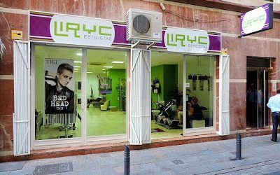 OFERTA DE EMPLEO: Extra de auxiliar de peluquería para Liryc Estilistas