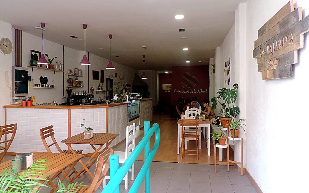 La Pajarita programa dos nuevos talleres de repostería ecovegana saludable