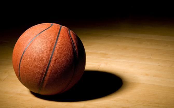 El Ayuntamiento hará un esfuerzo  para que el Campeonato Mundial femenino de Baloncesto se celebre en Santa Cruz