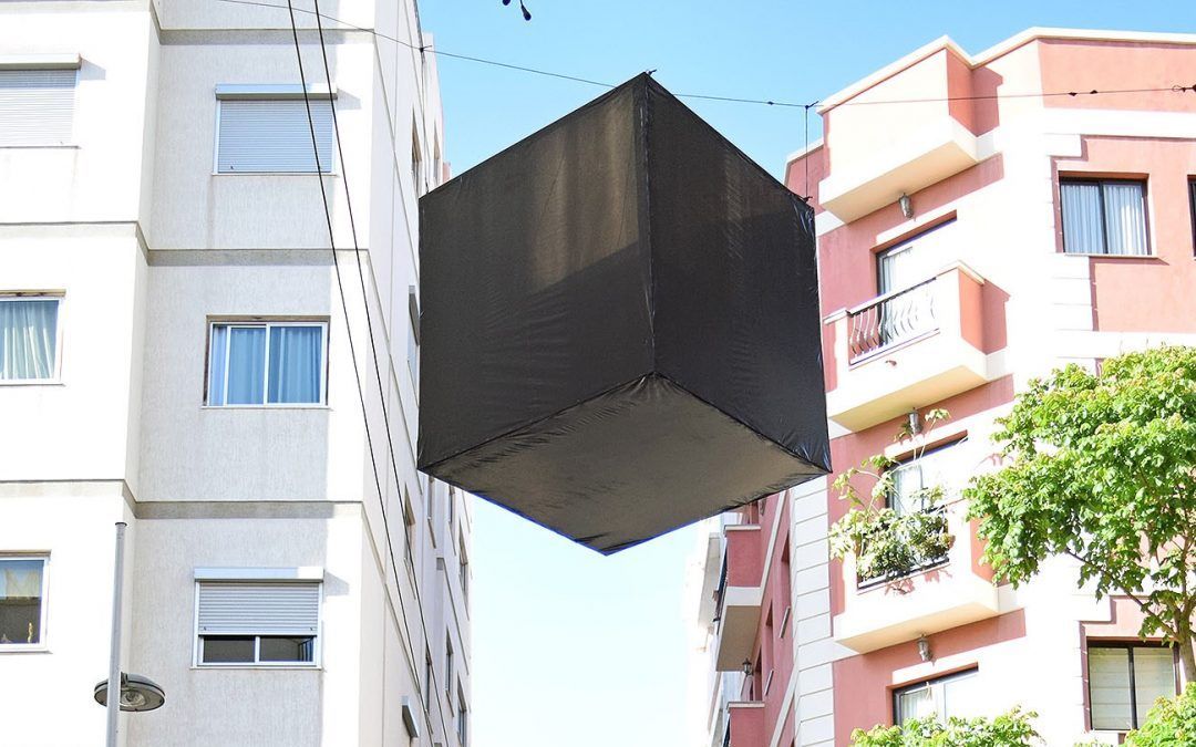 La calle San Lucas luce nueva obra escultórica