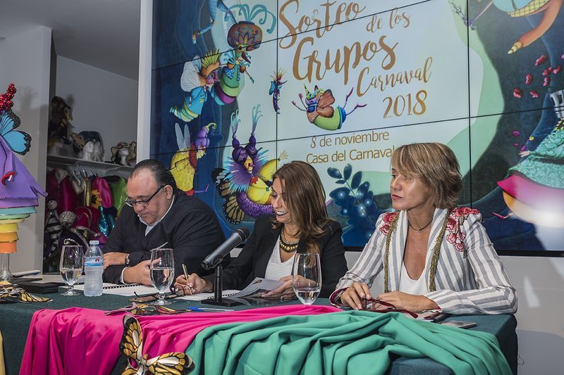 El Ayuntamiento sortea el orden de participación de los grupos del Carnaval
