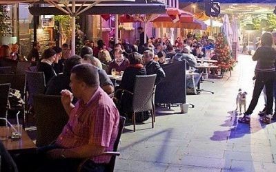 Los restaurantes de La Noria se preparan para afrontar un fin de semana fuerte de comidas navideñas