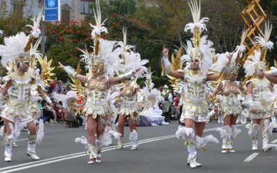 El Coso Apoteosis del Carnaval desfilará este martes por la avenida litoral de la ciudad