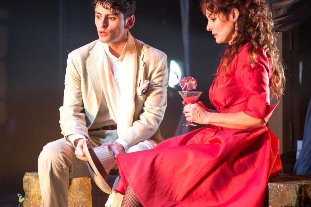 Silvia Marsó representa en el Teatro Guimerá la obra ‘24 horas en la vida de una mujer’