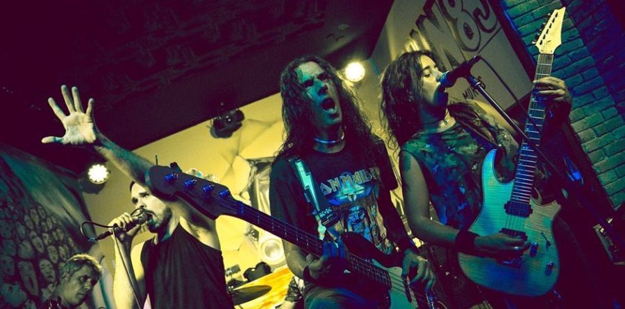 Los sonidos de Iron Maiden y AC DC llegan este viernes al Berlín 89 en forma de tributo