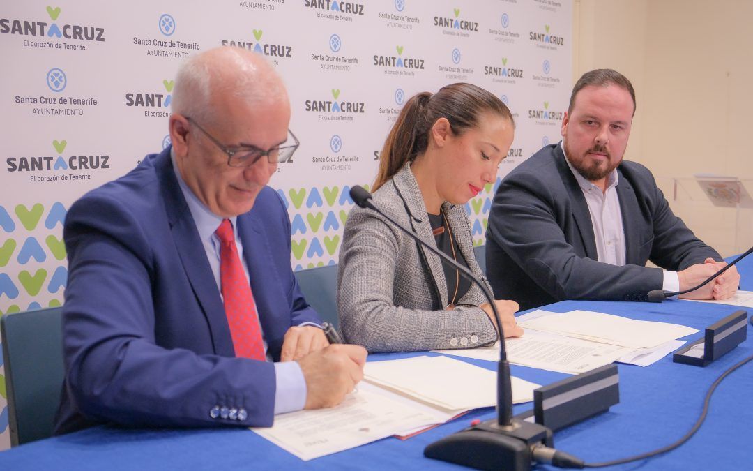 El Ayuntamiento de Santa Cruz y RTVE firman el convenio de colaboración para retransmitir los actos del Carnaval 2020