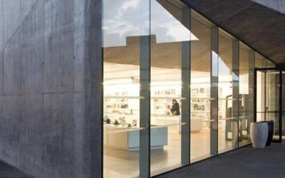 La tienda del TEA, un escaparate para los artesanos y diseñadores canarios