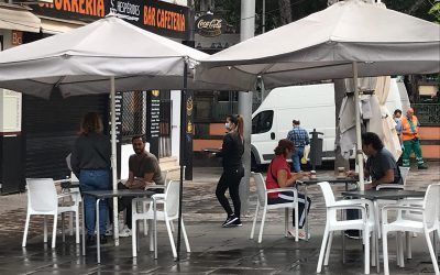 El Ayuntamiento de Santa Cruz recibe una treintena de solicitudes de ampliación de terrazas desde su reapertura el lunes