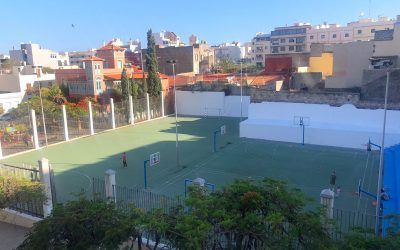El Ayuntamiento de Santa Cruz habilita las canchas de los barrios para actividades de respiro